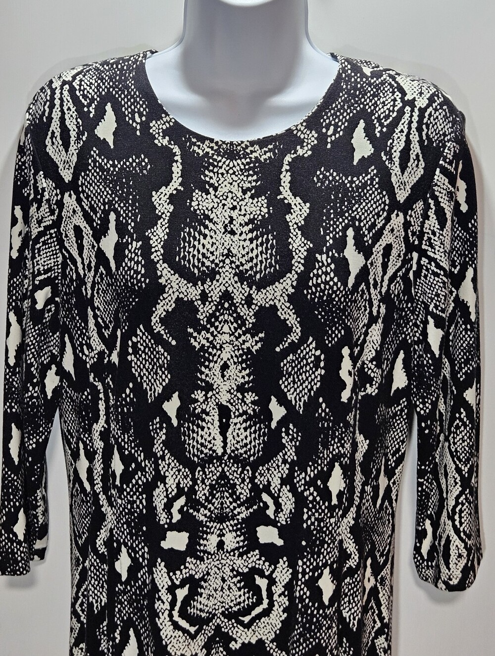 0147 J. McLaughlin Snake Print Midi Dress Large Stretch Career Office Animal - Picture 5 of 12